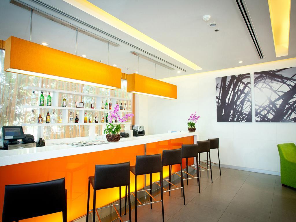 Отель Ibis 3*